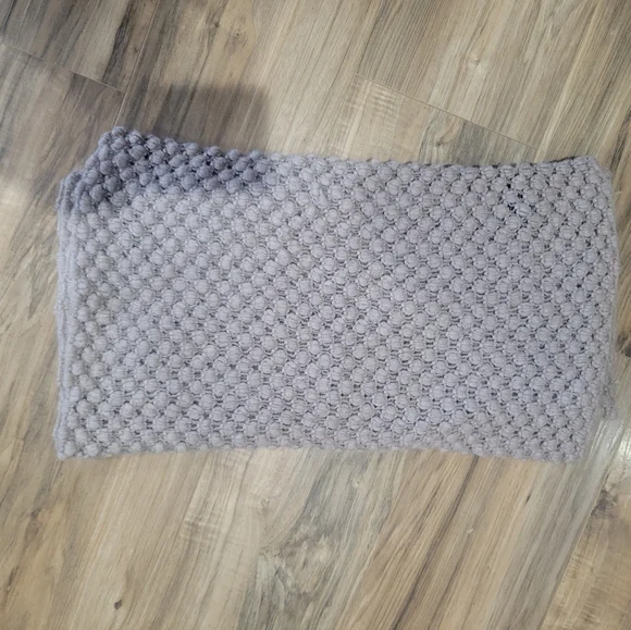 Oversize Knit Infinity Scarf - Picture 2 of 2